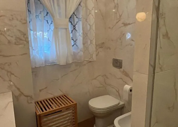 Essential Big House דירה נאפולי