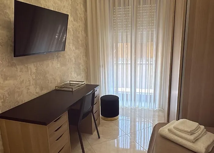 Essential Big House דירה נאפולי