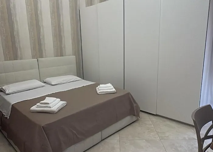 Essential Big House דירה נאפולי