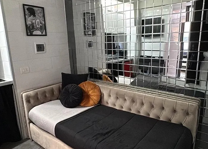 Essential Big House *